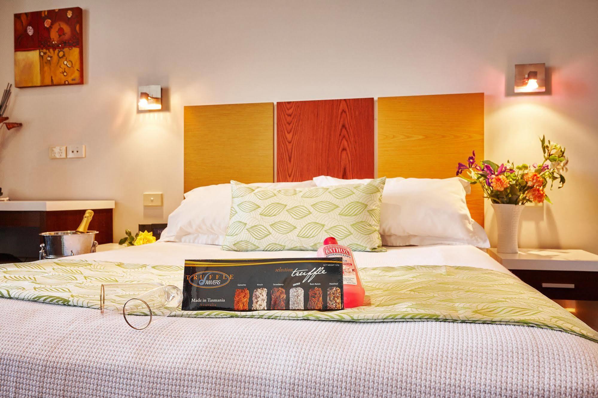 Auldington Hotel Launceston Eksteriør billede